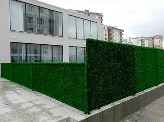 Yeşit Çit Teli Beton Üstü